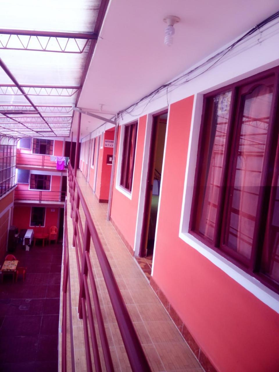 Hostal "La Roca" Uyuni Exteriér fotografie